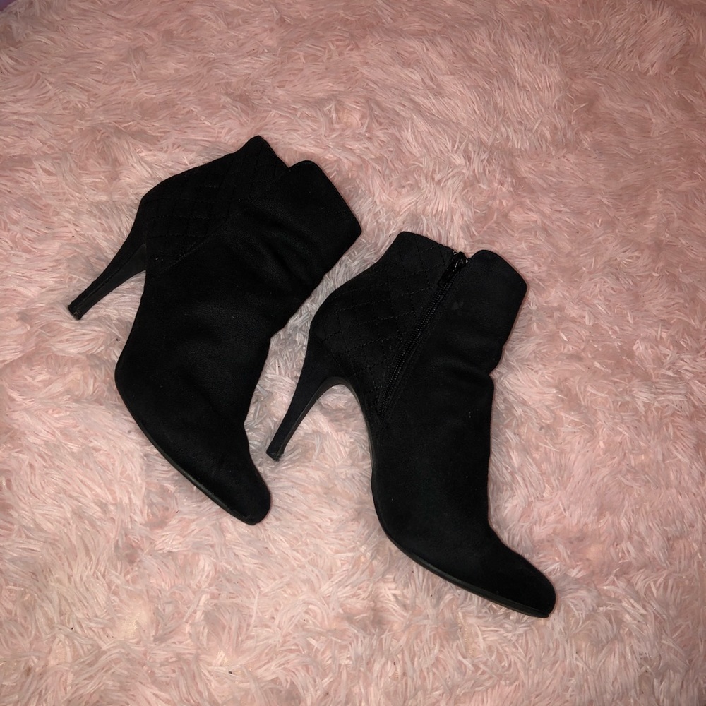 Black Heel Ankle Booties - size 9
